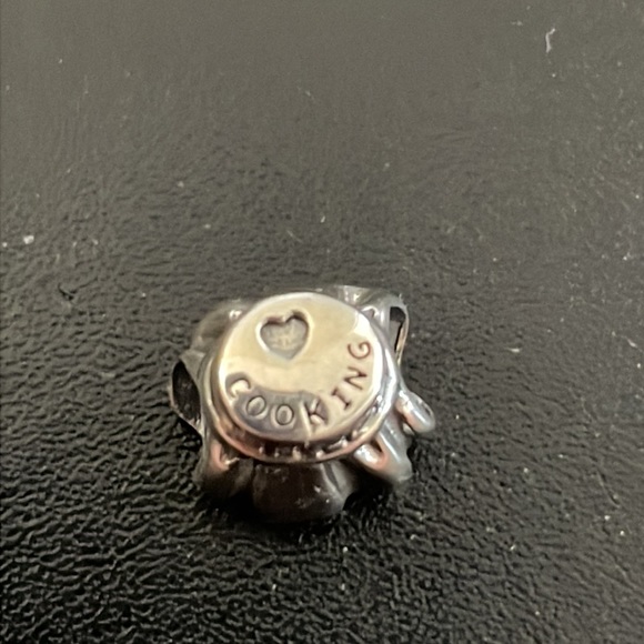 Pandora chef - Picture 4 of 5